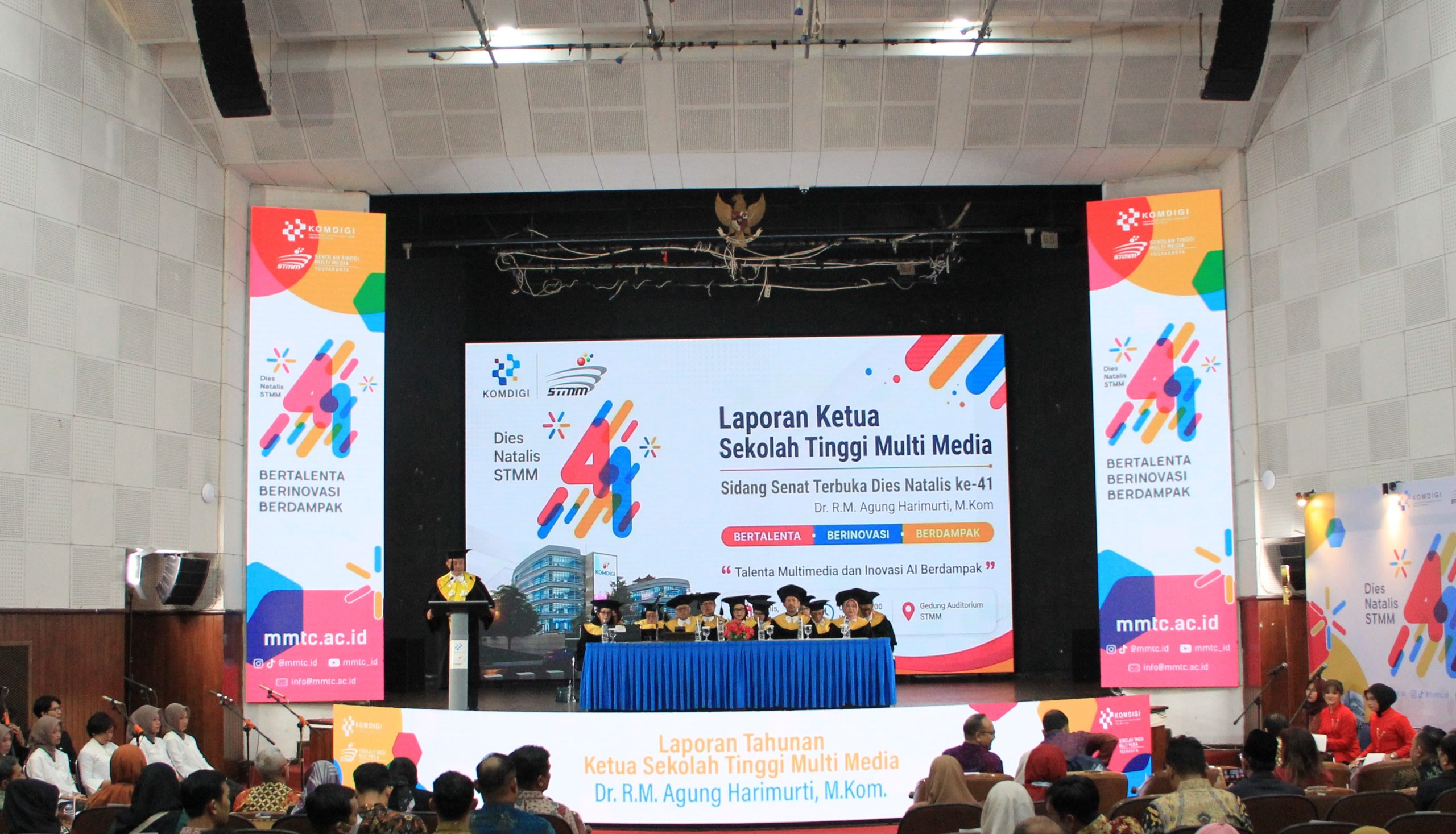 Logo STMM